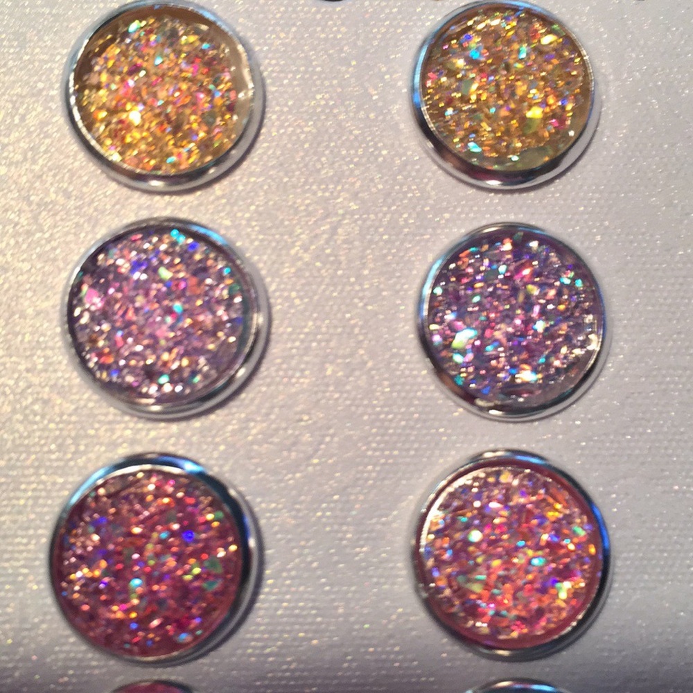 6 pr. Drusy Quartz (acrylic) earrings - Picture 3 of 4